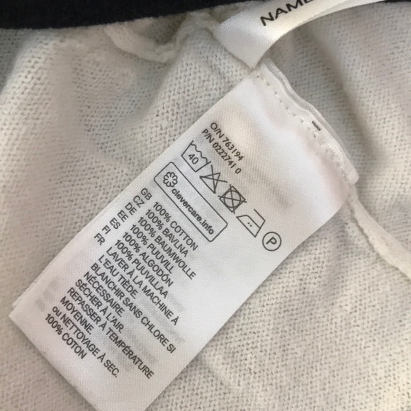 H&M white shrug with black trim sweater 1 button - Picture 4 of 4